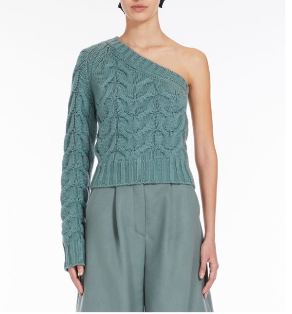 Cables single shoulder sweater